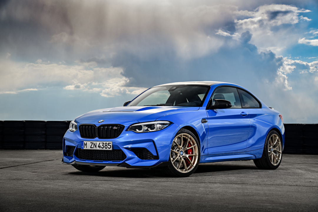 SMALL_P90374182_highRes_the-all-new-bmw-m2-c